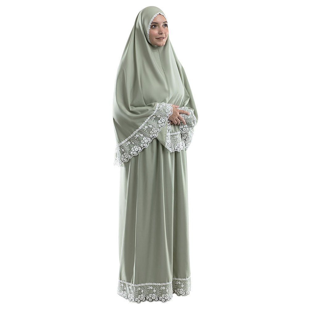 Elite 2-piece Islamic prayer wear with lace detailing
