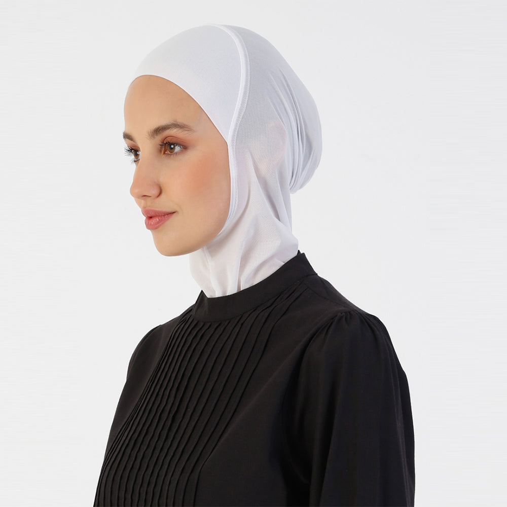 Turkish Neck Undercap for Amira Hijab: Effortless Elegance and Comfort in One Piece