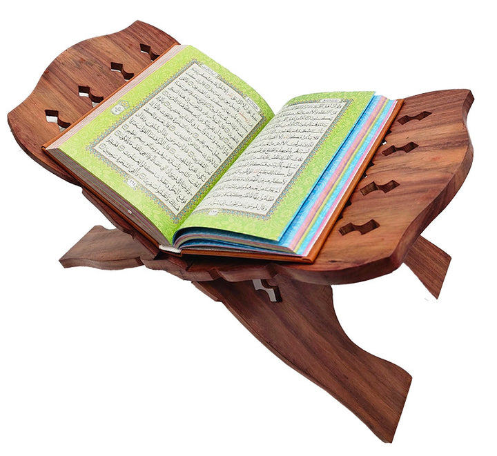 Holy Quran - Spectrum colors (Colors May Vary) (5.5 * 7.8) with Quran Holder (18" x 9")