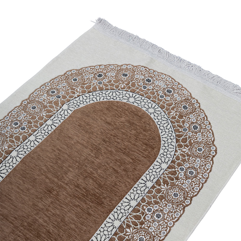 Premium Velvet Islamic Prayer Rug – Classic Mihrab Design | Soft, Elegant & Travel-Friendly