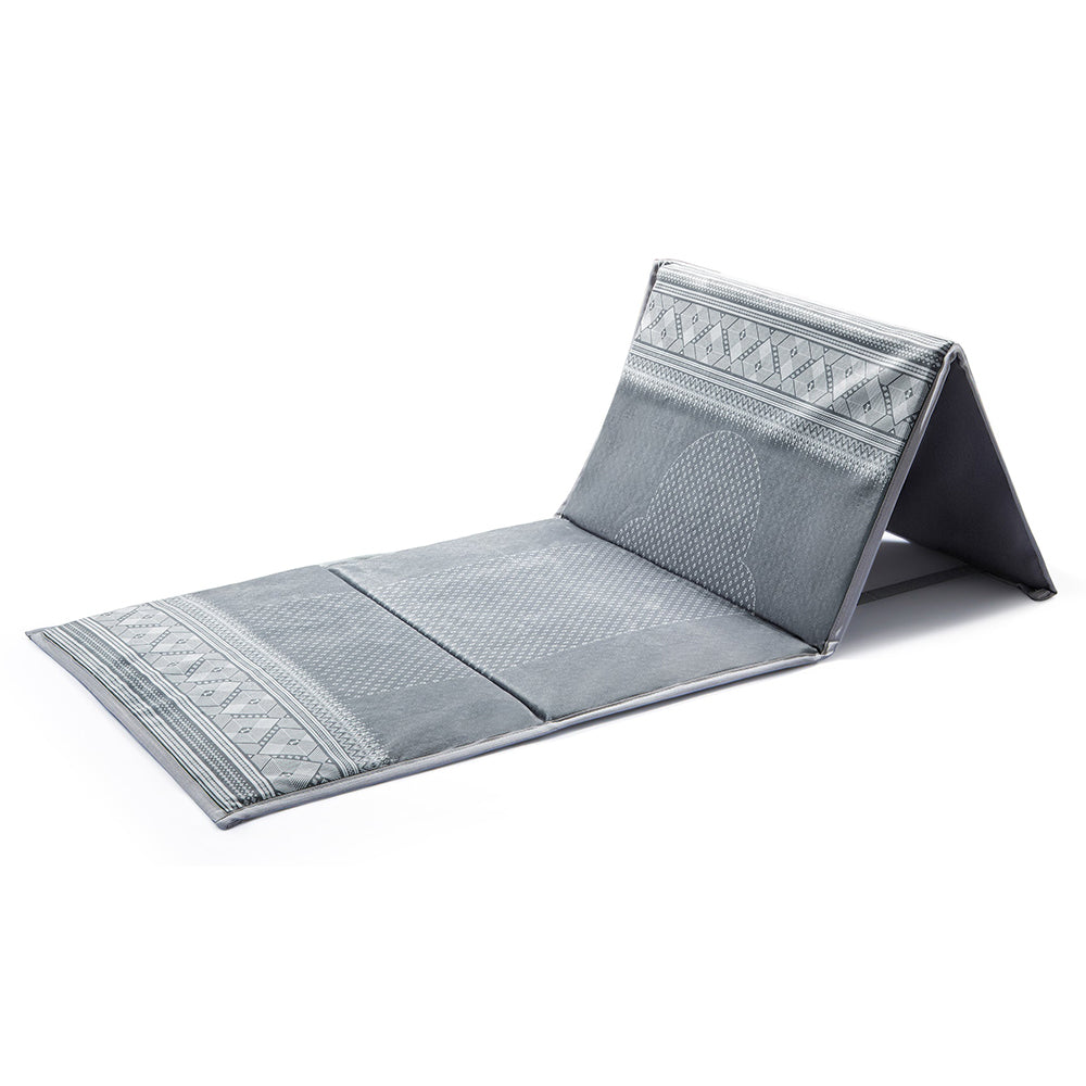 Foldable backrest prayer mat with built-in stand