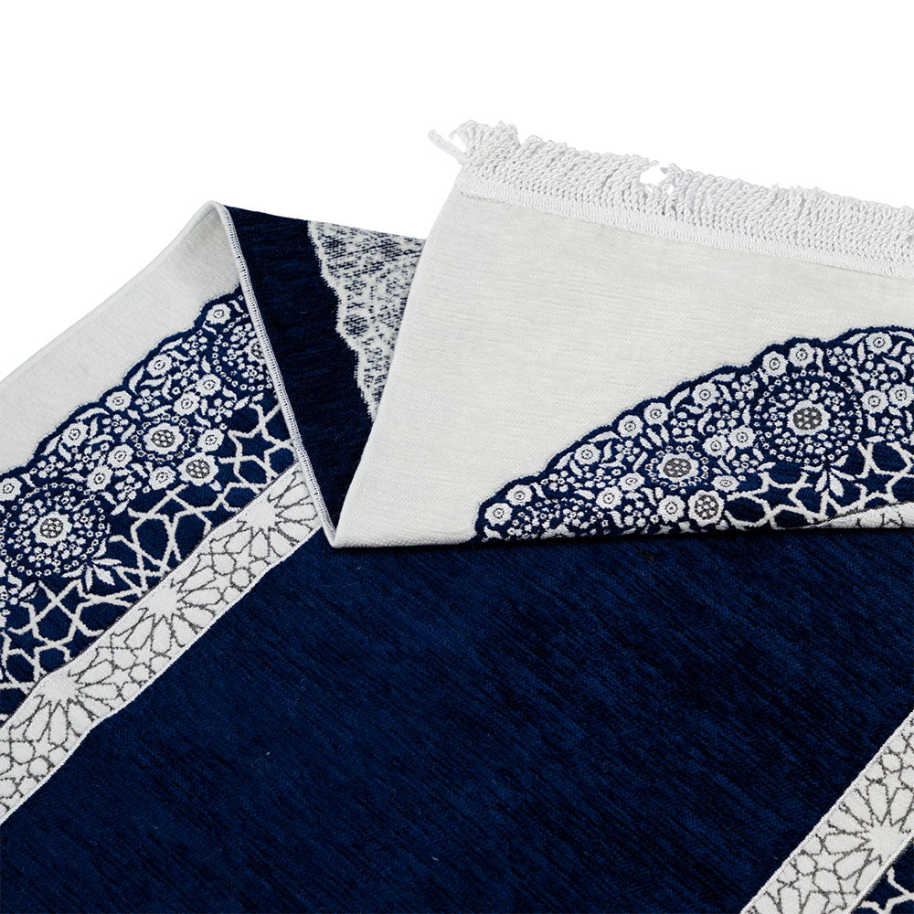 Premium Velvet Islamic Prayer Rug – Classic Mihrab Design | Soft, Elegant & Travel-Friendly