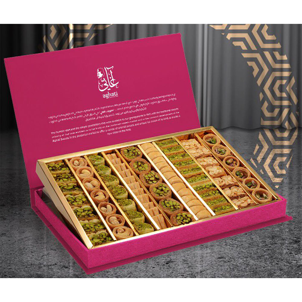 Premium Mix of Baklava Delights | Authentic Baklava Dessert in a Luxurious Box مشكل بقلاوه