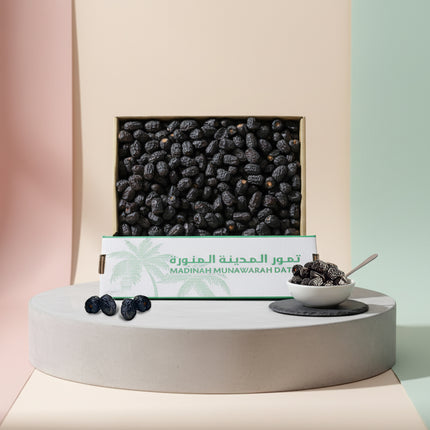 Ajwa Al Madina Dates 3KG (6.6 lbs) – perfect for juicing and baking from Madina, Saudi Arabia
