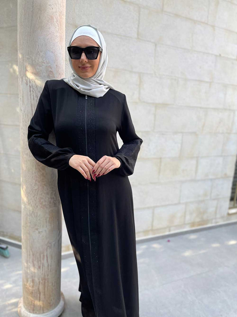 Al-Qadri Abayas: Discover Comfort and Elegance with Our Beautiful Black Embroidery Arabic Abaya Collection for Women – Long Prayer Dresses for Modern Muslim Fashion
