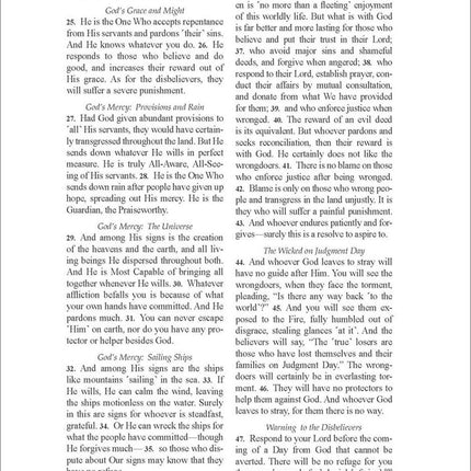 The Clear Quran with Thematic English Translation (Paperback, Pocket Size (3.7" x 5.7"))